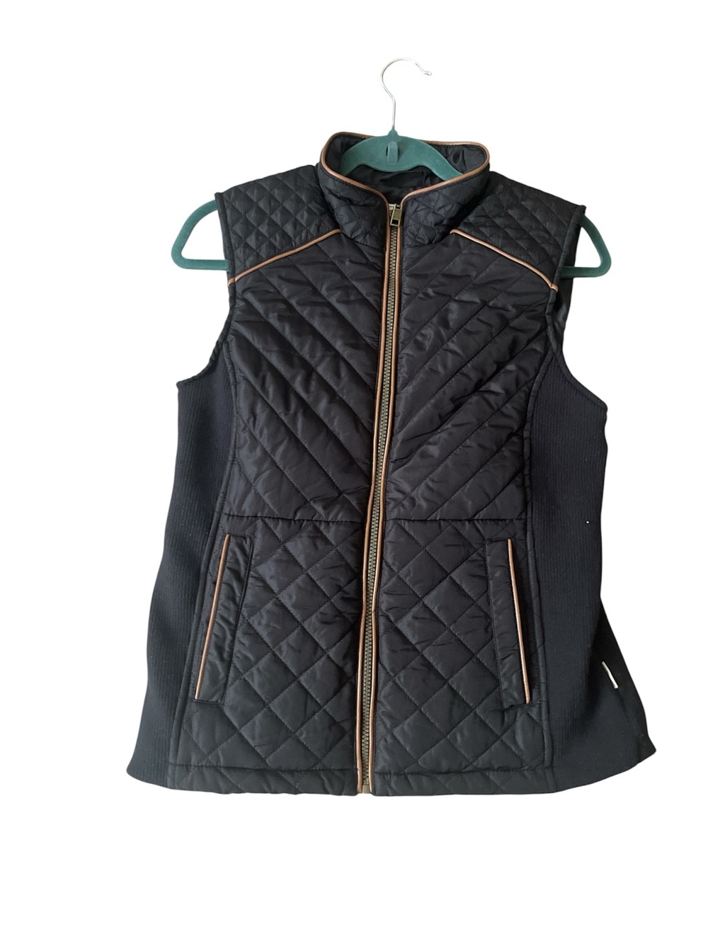 Bass Quilted Black Women's Vest with Contrast Trim